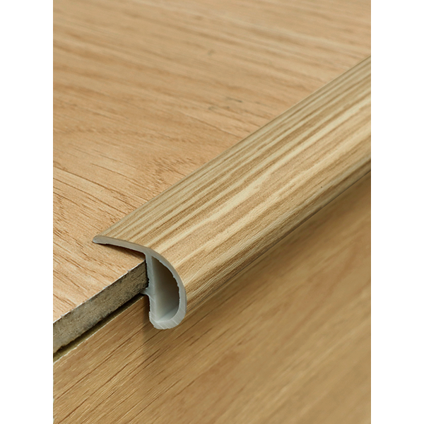 nep-cau-thang-cam-ri-CKT013-600x600